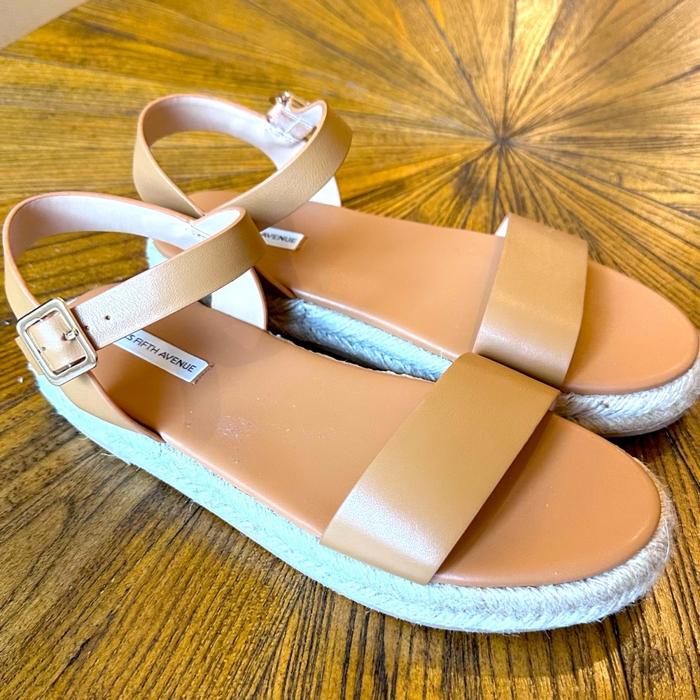 Saks Fifth Avenue tan espadrilles leather sandals. BRAND NEW NEVER BEEN WORN.